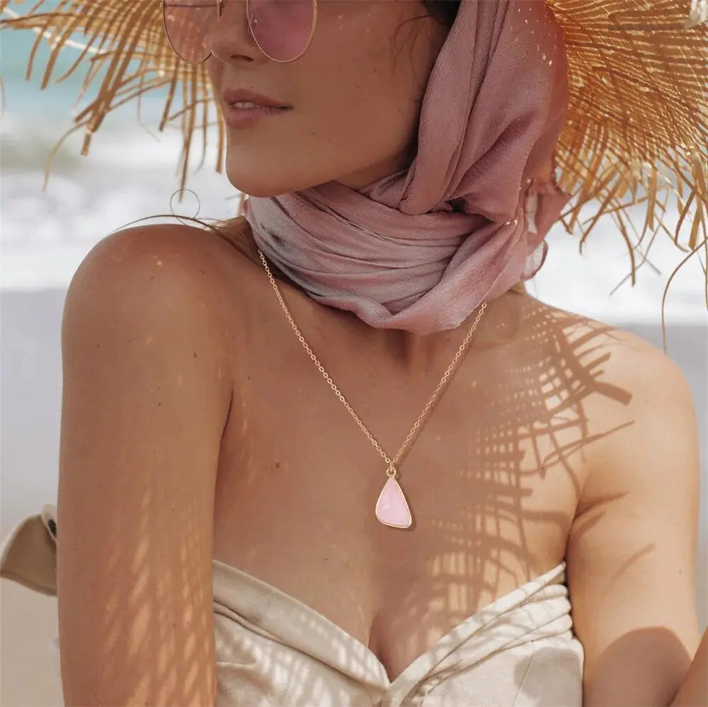 Rose Quartz Pendant Necklace Chucaessentials