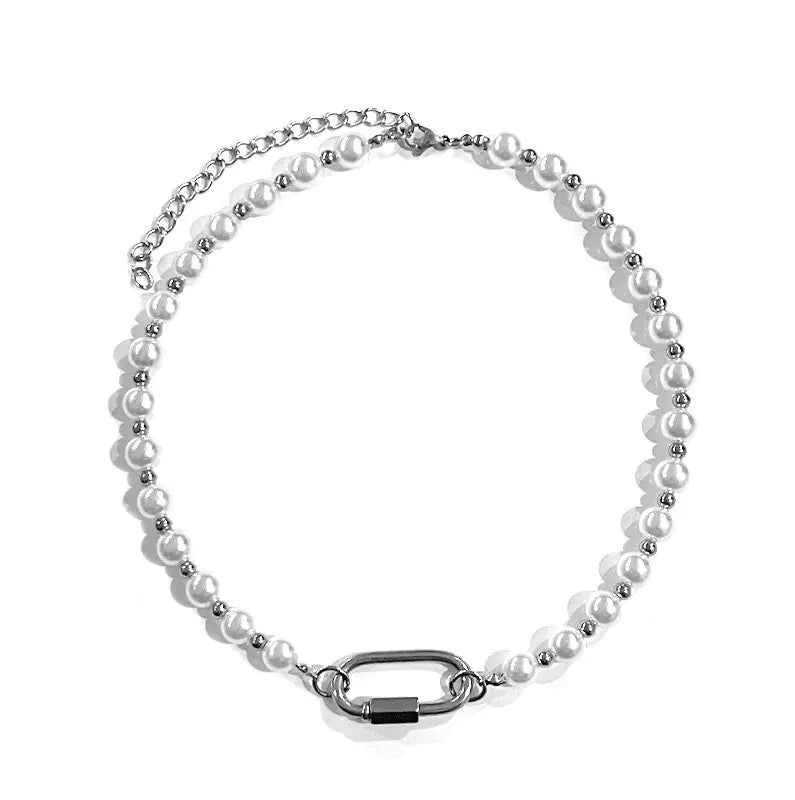 Vintage Imitation Pearl Necklace Chucaessentials