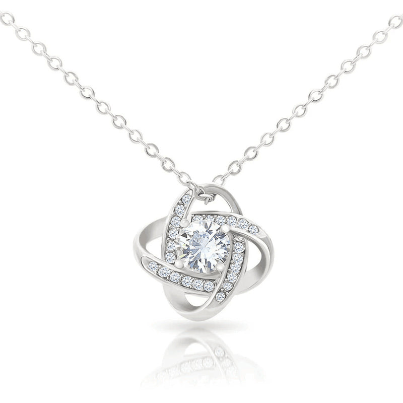 Chic Four-Leaf Clover Charm Necklace Chucaessentials