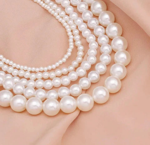 Elegant Pearl Necklace Chucaessentials